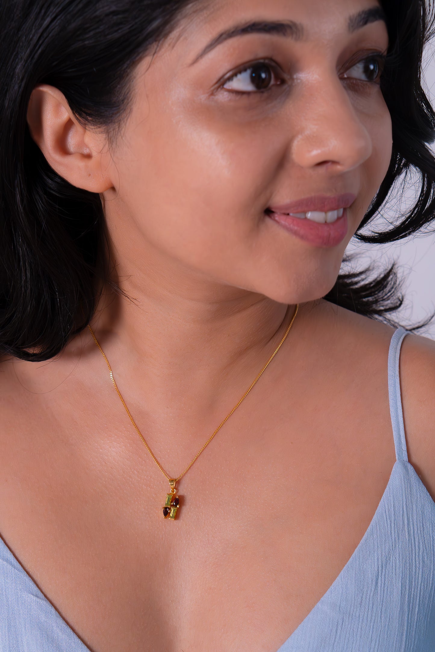 Handmade Garnet & Peridot Nerissa Necklace - CLJ731