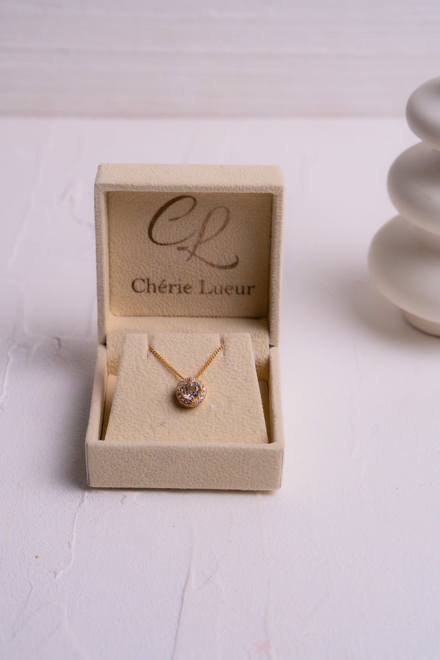 White Topaz Hazel Necklace - CLJ049N