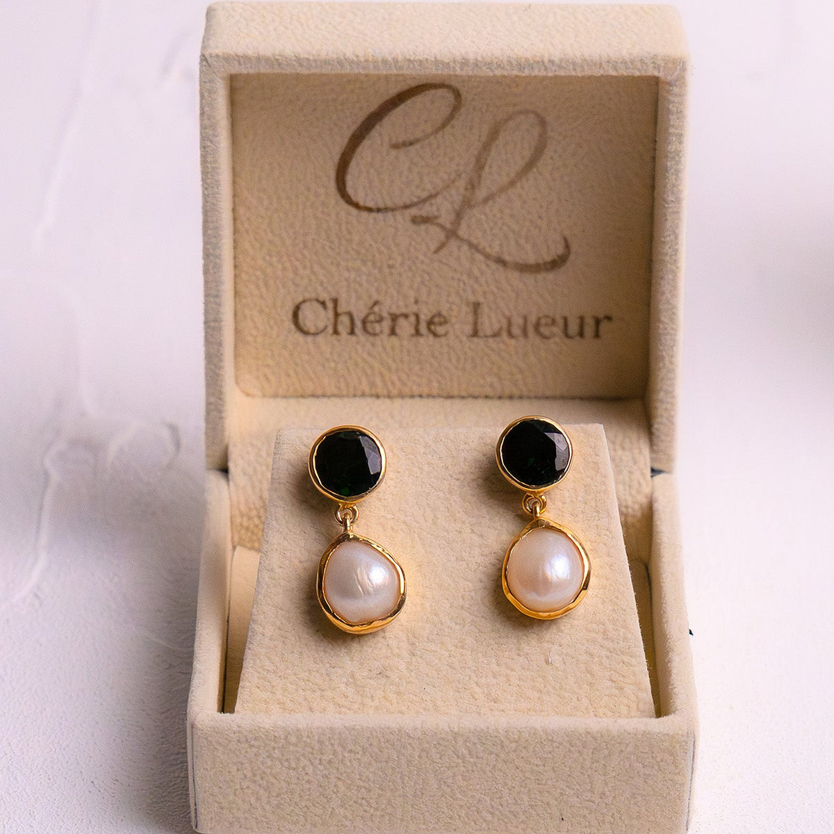 Chromium Diopside & Cultured Pearl Florentina Earrings - CLJ674