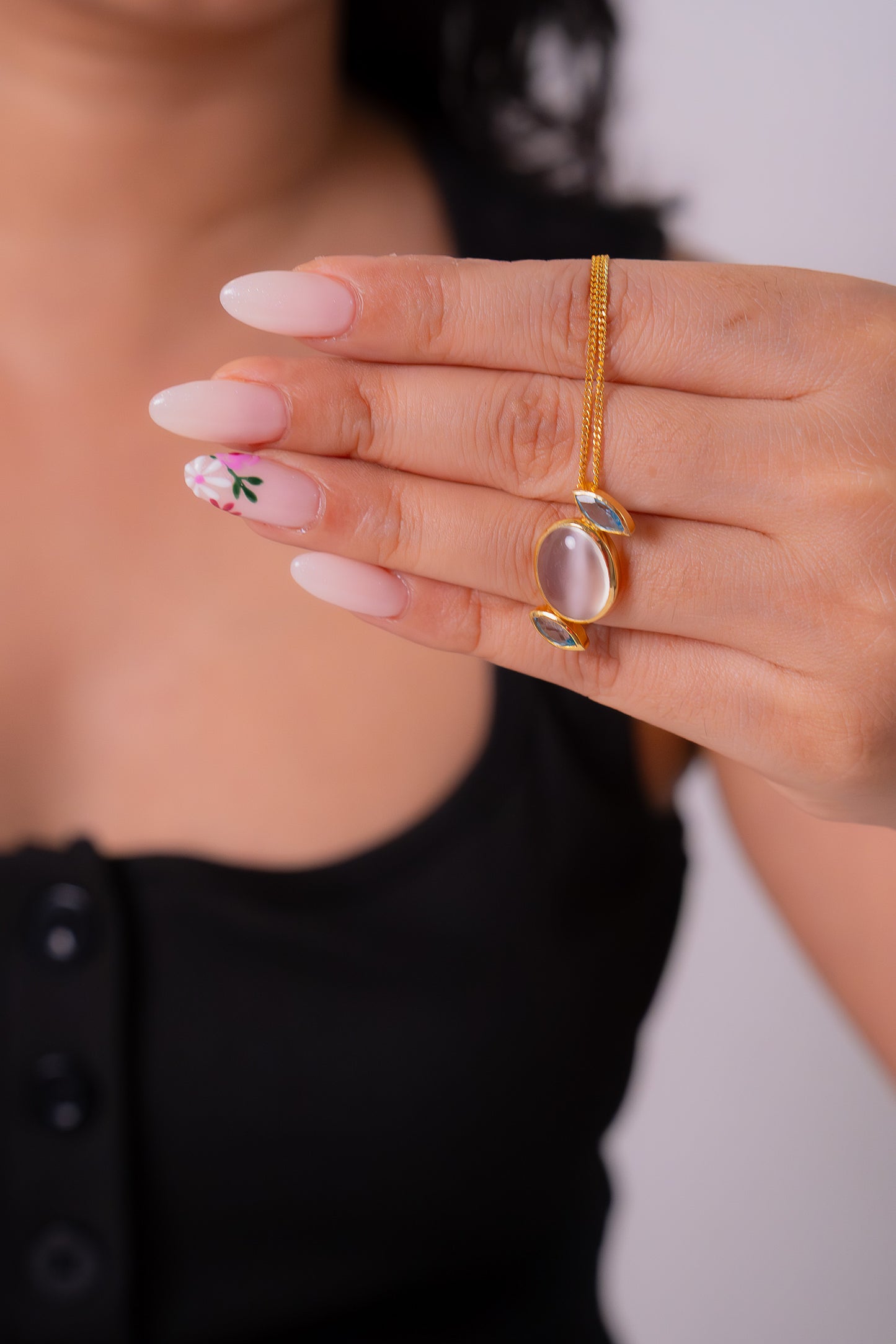 Handmade Sterling Silver Moonstone & Blue Topaz Nereida Necklace - CLJ812