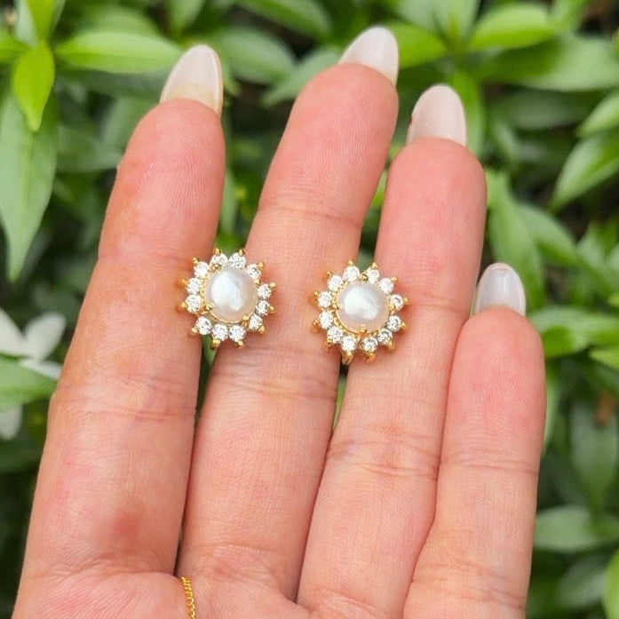 Cultured Pearl Hazel Earrings- CLJ420E