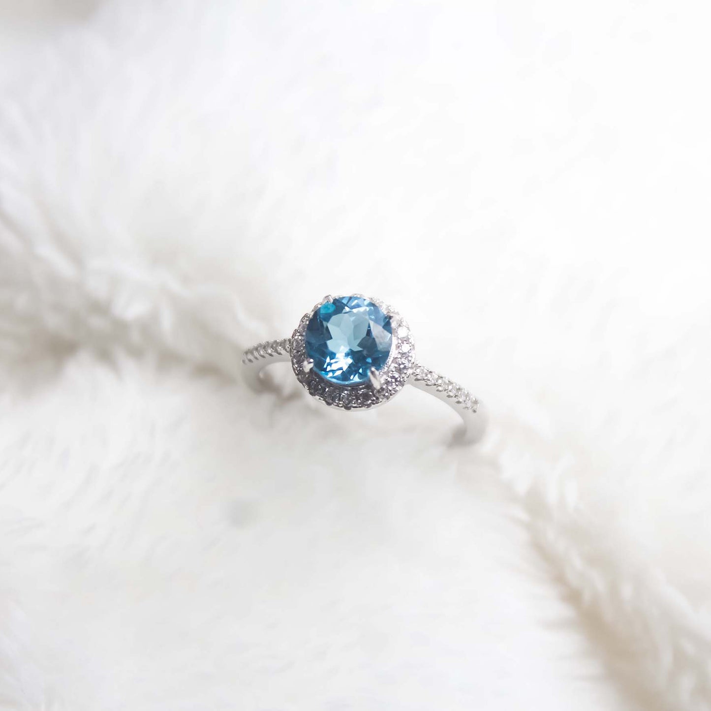 Blue Topaz Azura Ring - CLJ071