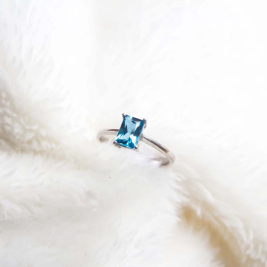 Blue Topaz Aura Ring - CLJ068