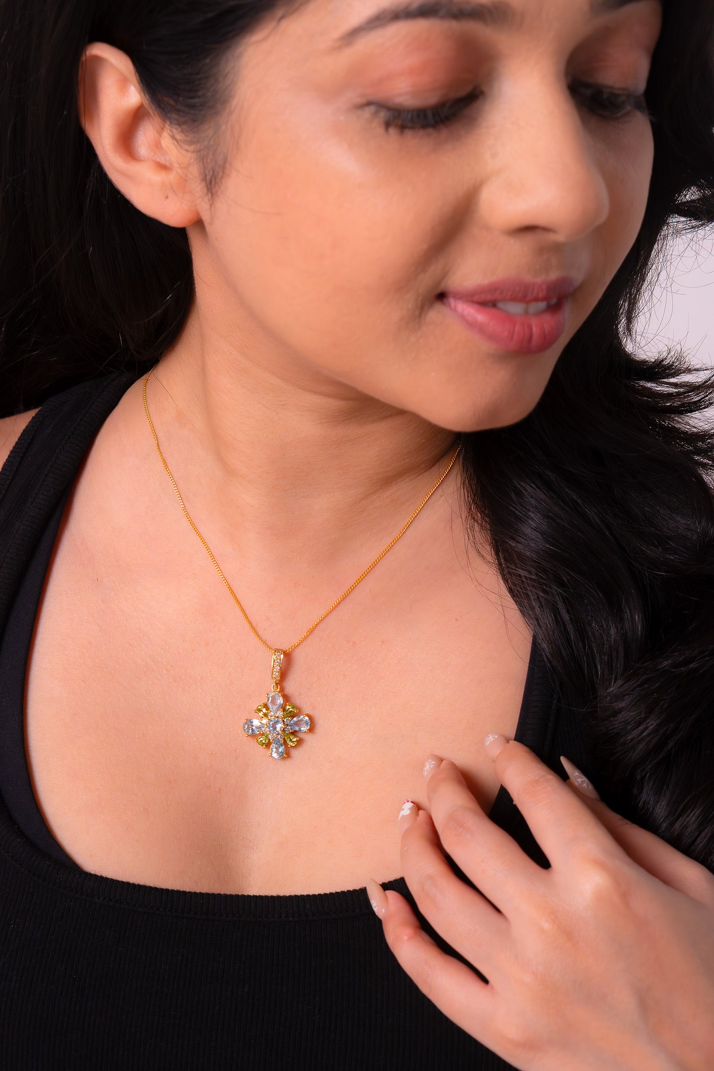 Handmade Sterling Silver Peridot & Blue Topaz Darya Necklace - CLJ688