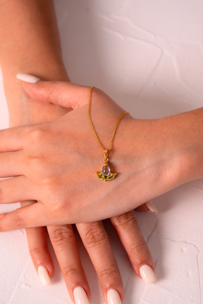 Blue Topaz(Cabachon) & Peridot Emelia Necklace - CLJ917