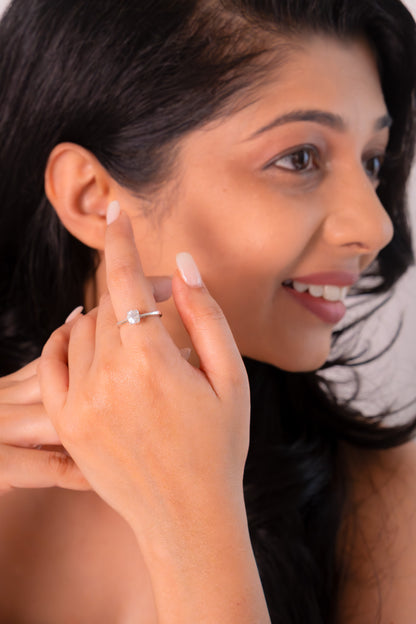 White Sapphire Valencia Ring - CLJ901