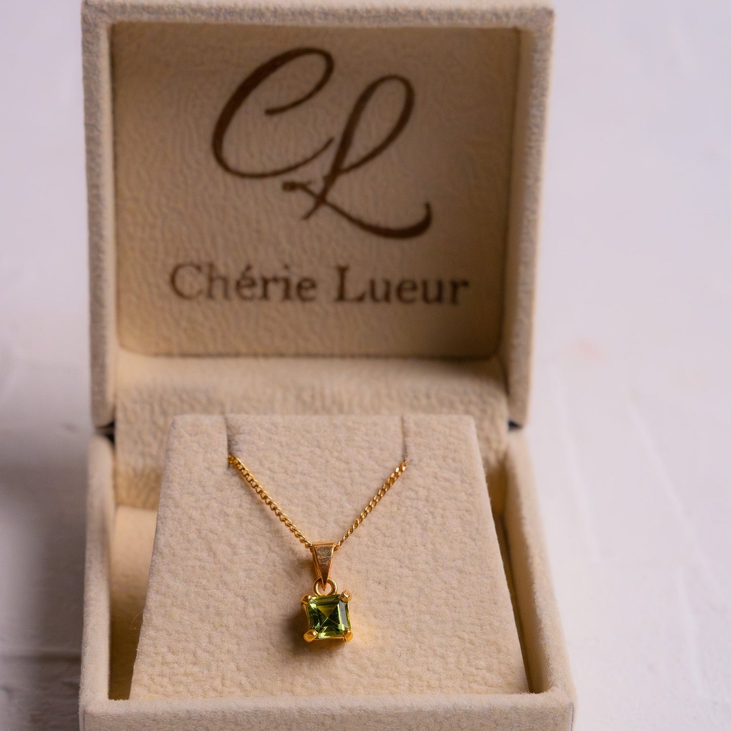 Peridot Verena Necklace - CLJ748P