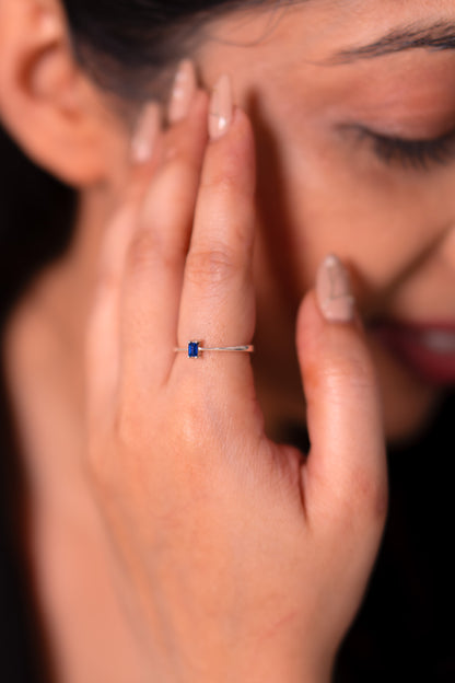 Blue Sapphire Willow Ring - CLJ921
