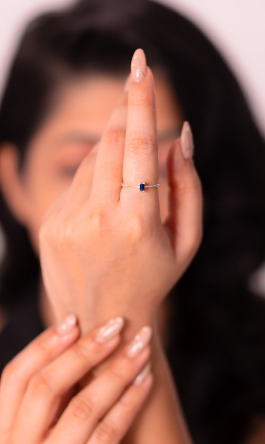 Blue Sapphire Willow Ring - CLJ921
