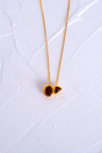 Garnet Olina Necklace - CLJ708G