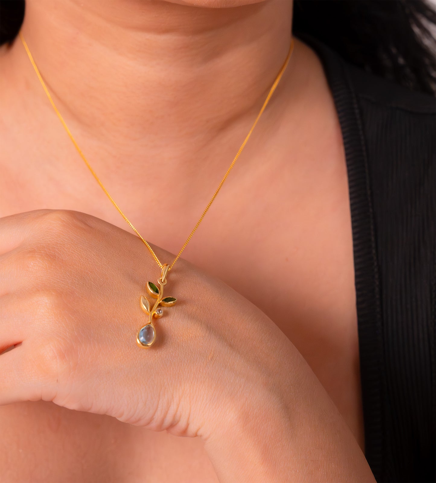 Blue Topaz, Chromium Diopside & White Sapphire Hesper Necklace - CLJ866