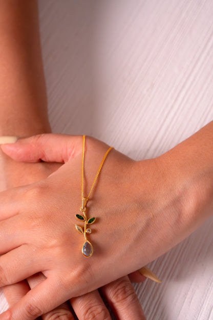 Blue Topaz, Chromium Diopside & White Sapphire Hesper Necklace - CLJ866