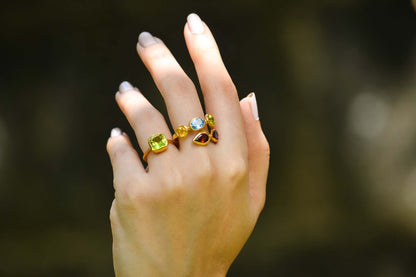 Peridot Dalia Ring - CLJ366